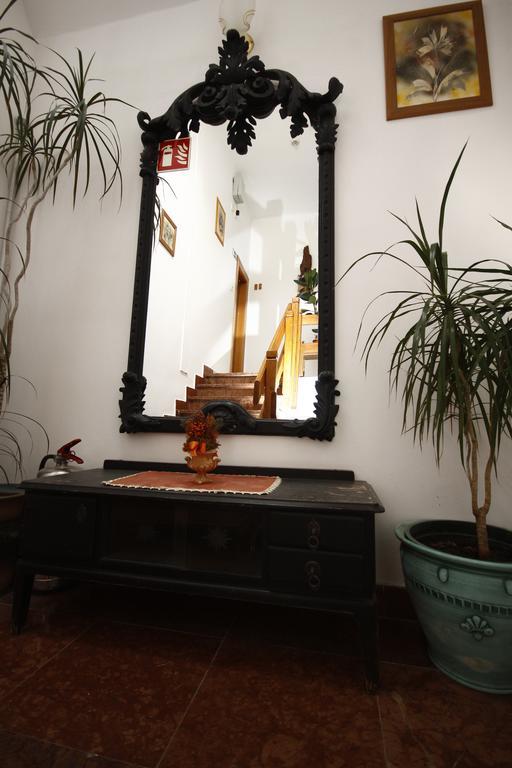 Parti Panzio Hotel ตาตา ภายนอก รูปภาพ