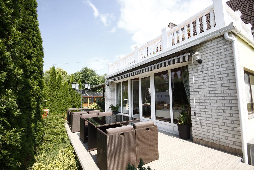 Parti Panzio Hotel ตาตา ภายนอก รูปภาพ